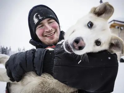 It’s All About Trust Between Musher And Dogs For Riley Dyche
