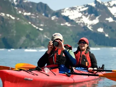 Choosing the Perfect Alaskan Jewelry Gift: A Holiday Shopping Guide