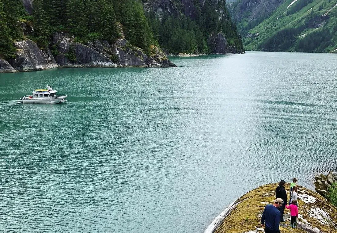 Alaska Sea to Shore