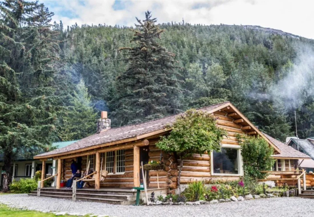 Wings Airways & Taku Glacier Lodge