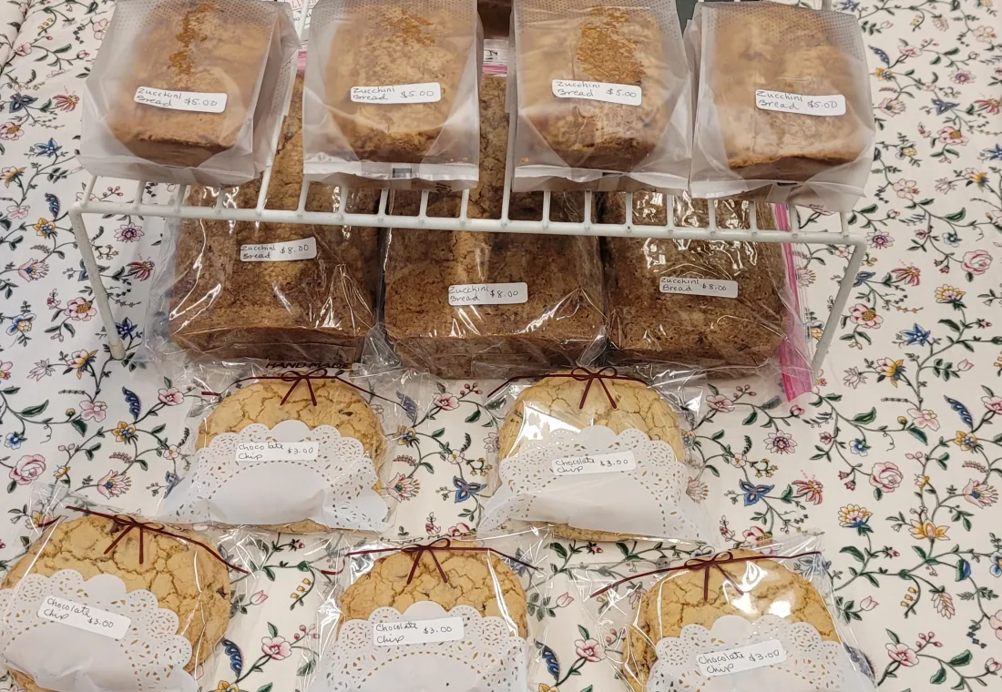 GMA's Crafts and Treats