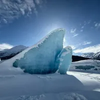 Glacier Glassblowing logo