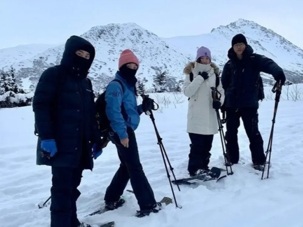 Beginner's Snowshoeing Adventure - 5