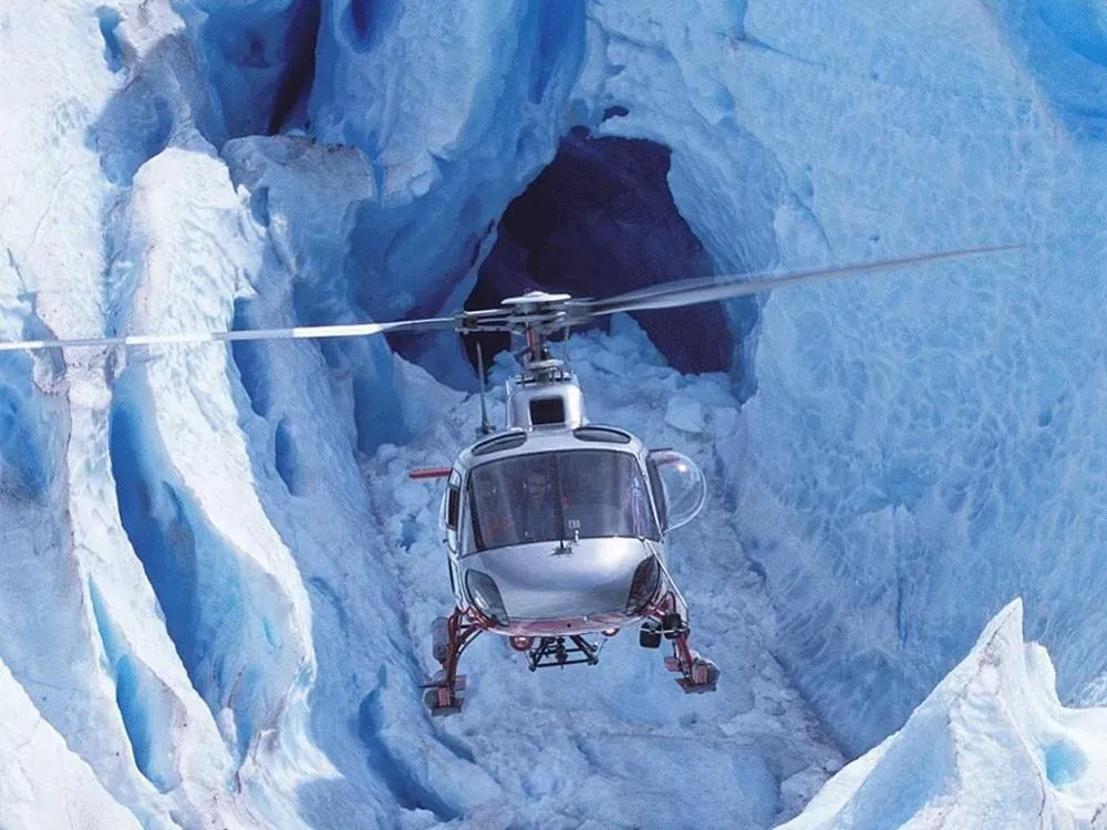 Juneau Helicopter Pilot's Choice Tour - 4