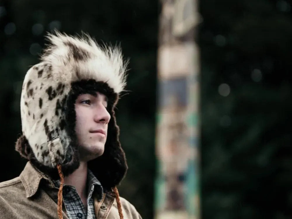 Alaskan Timber Wolf, Seal Fur and Sea Otter Fur Hat - 2