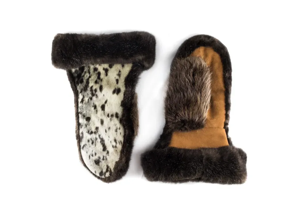 Custom Gauntlet-Style Mittens - 1