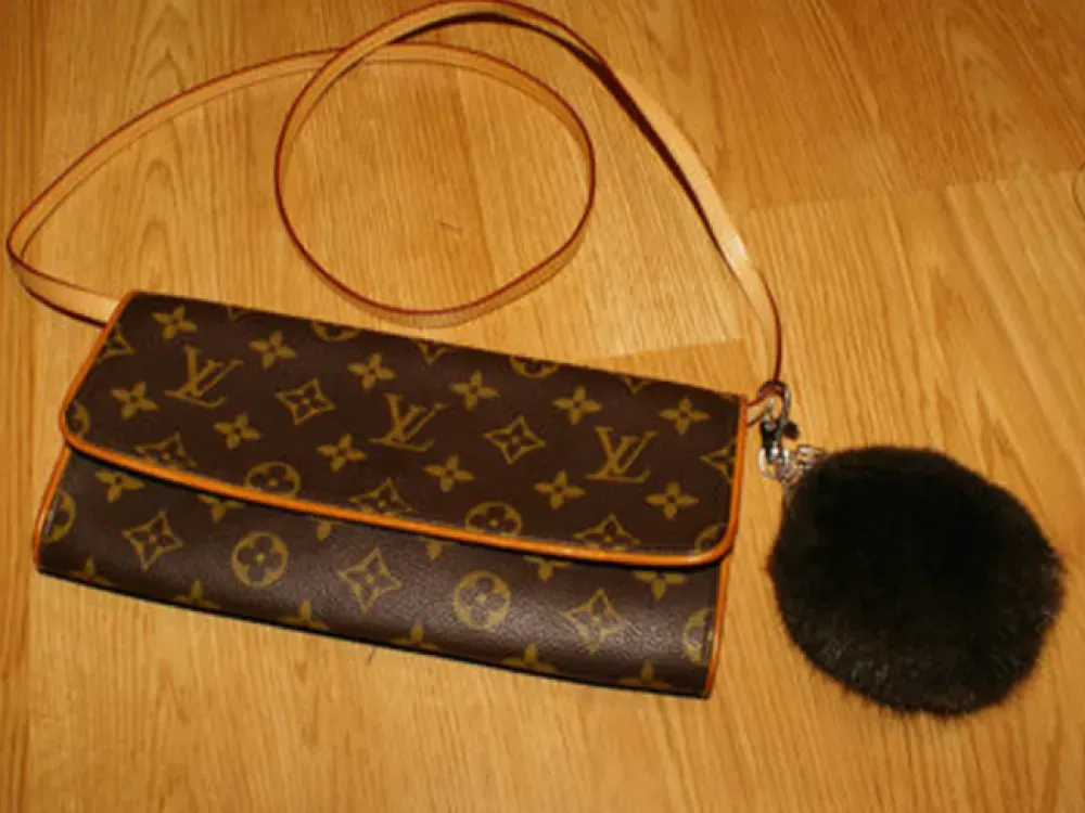 Sea Otter Fur Keychain - 2