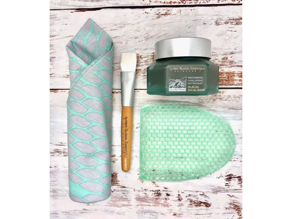 weekend warrior Glacial Facial Mask + Accessory Bundle - 1