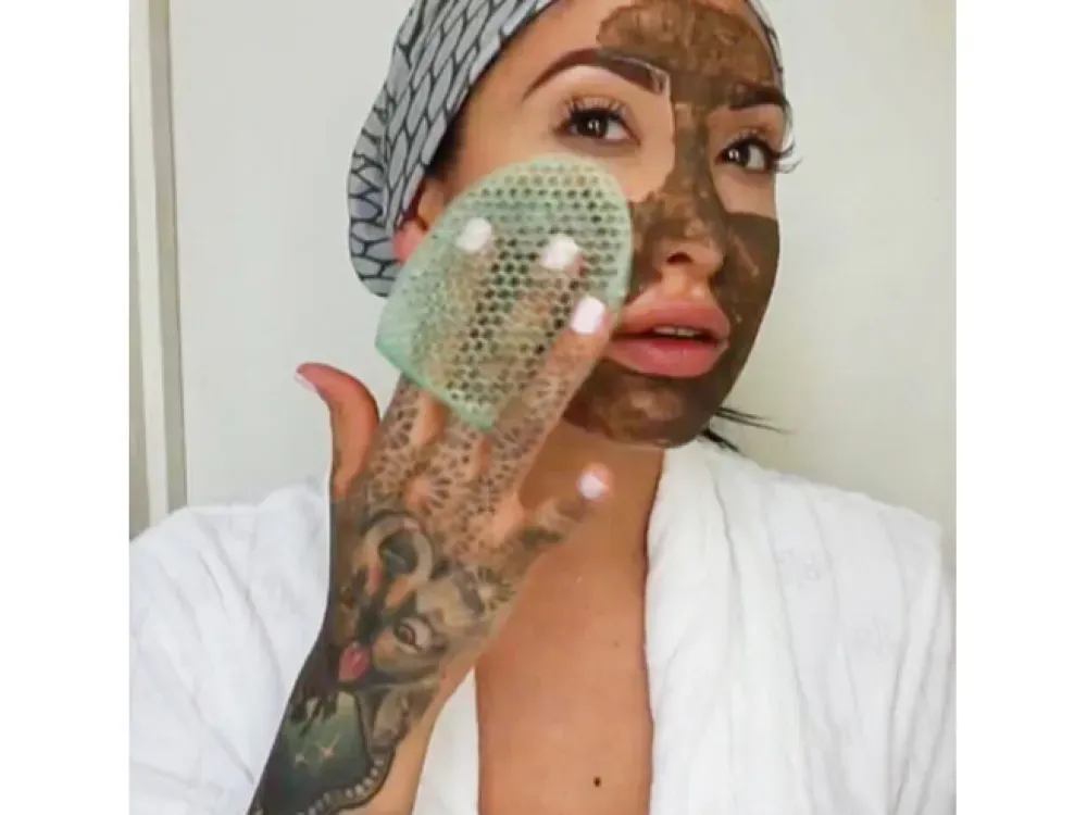 weekend warrior Glacial Facial Mask + Accessory Bundle - 2