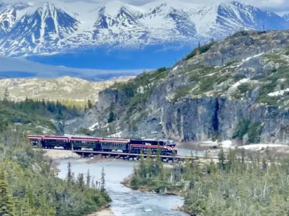 7 Hour Ride the Rail/Emerald Lake Combo - 1
