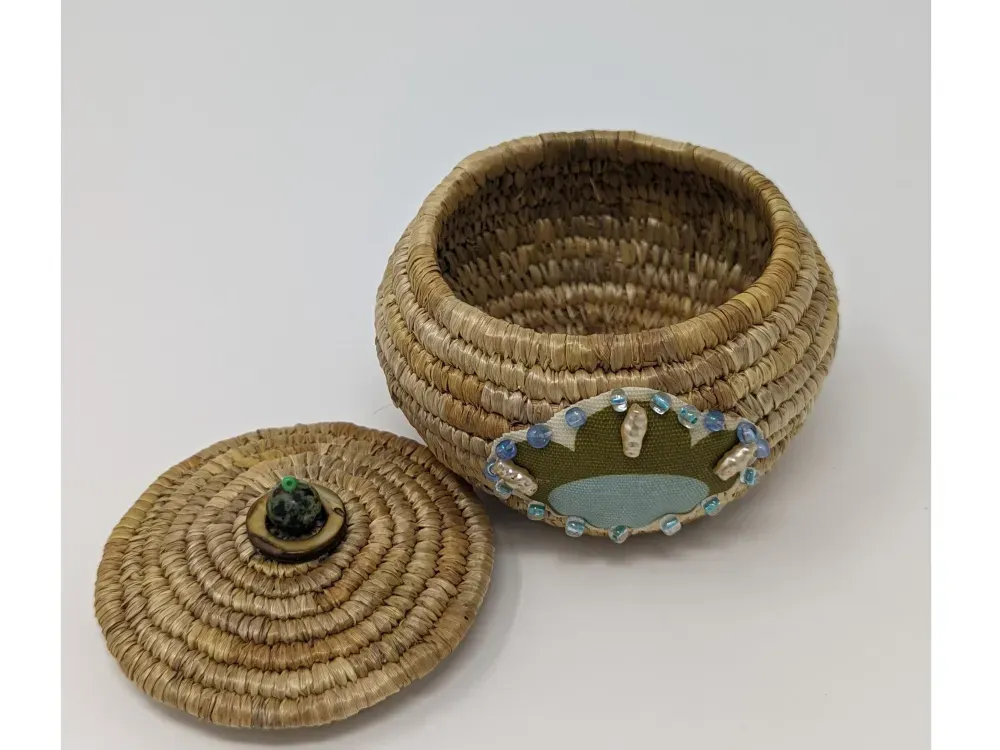 Sea Grass Basket With Abalone Lid - 2