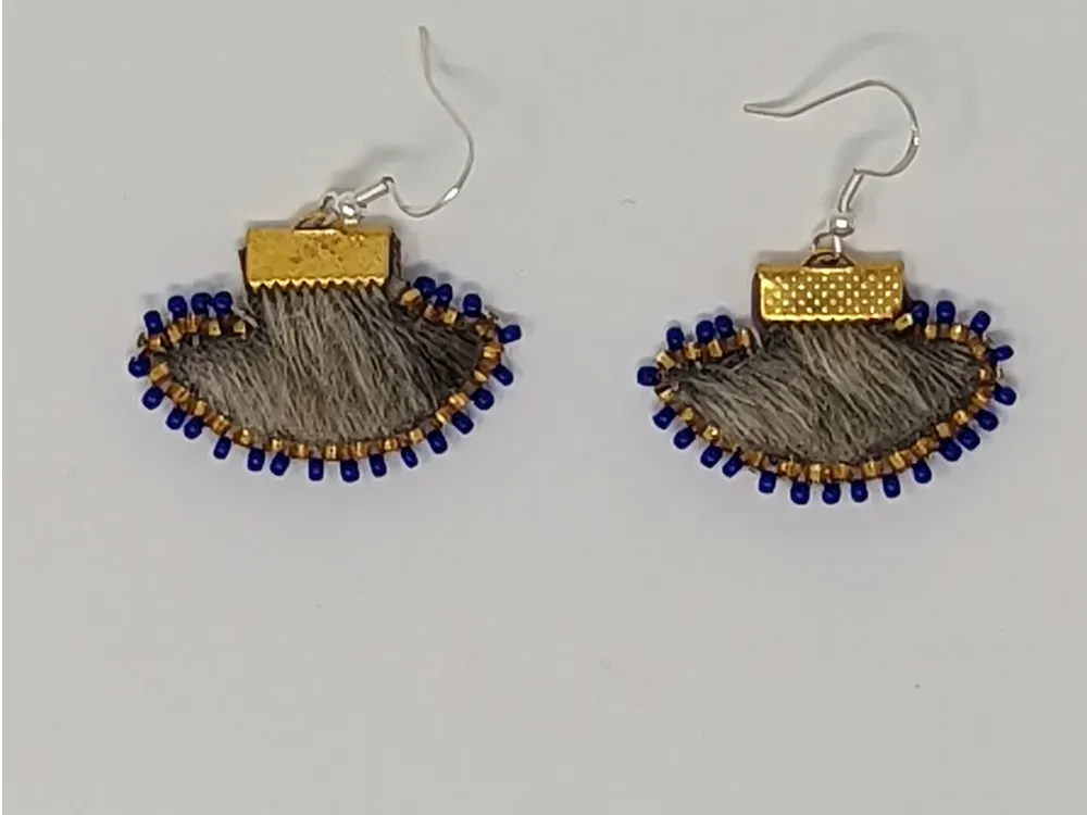 Seal Skin Ulu Beaded Earrings - 2