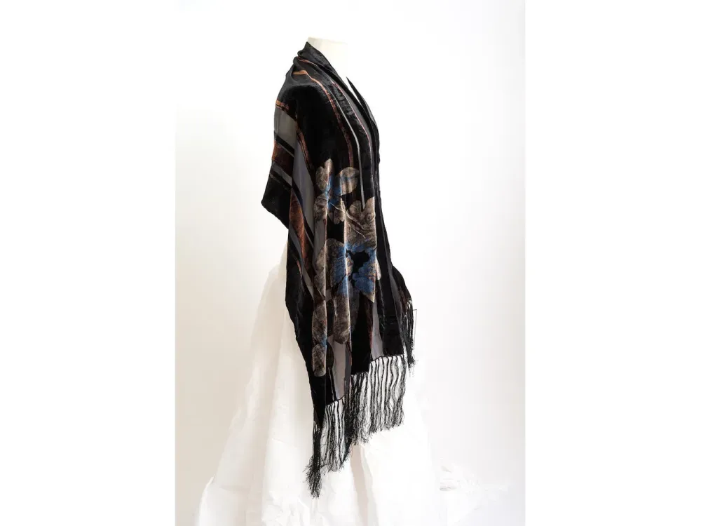 Nagoon Berry Black Scarf - 4
