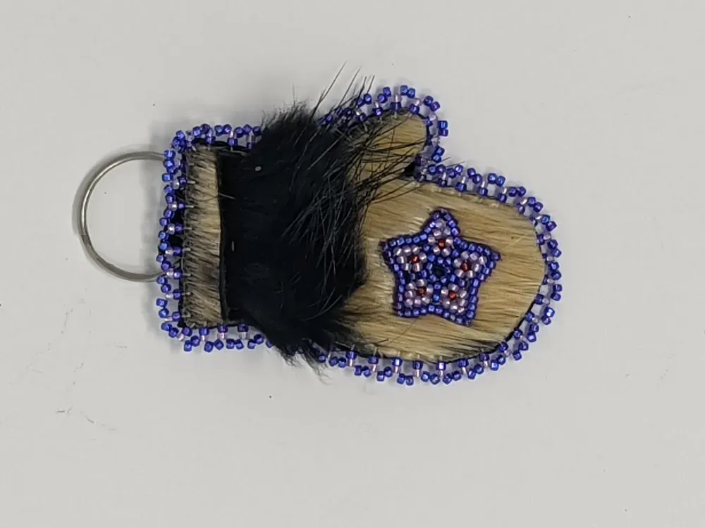 Seal Fur Shishmaref Star Mitten Key Chain - 2