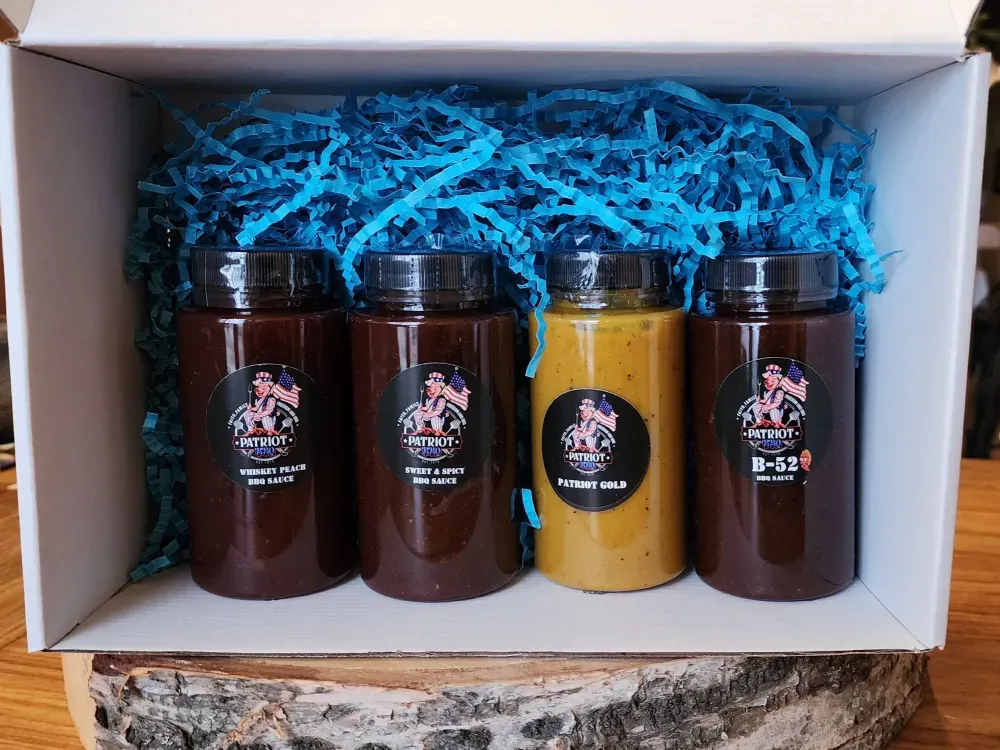 Homemade 4-Rub BBQ Sauce Gift Basket - 1