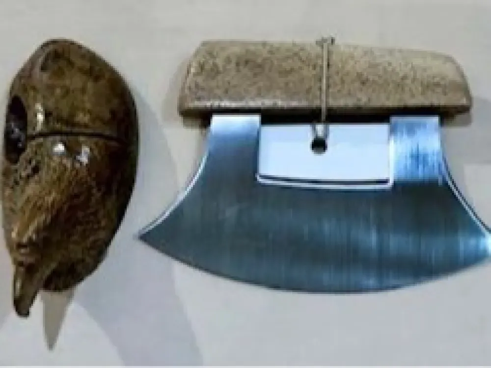 Walrus Jaw Bone Ulu Knife With Eagle Carved Base by Bob Merry - 2