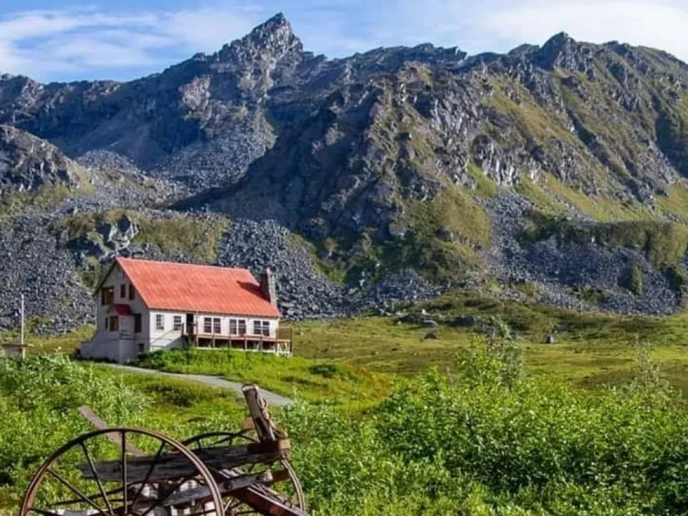 Hatcher Pass Hike & History Tour - 2