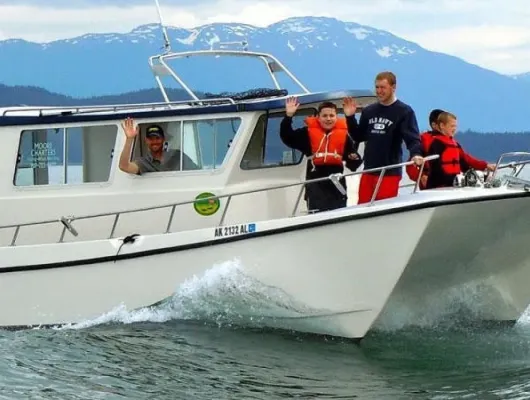 Private Charter • Salmon/Halibut Fishing Combo
