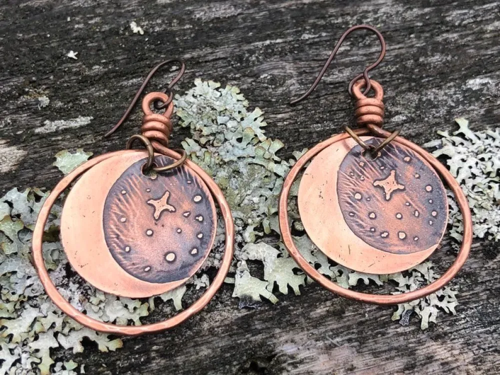 Crescent Moon And Stars Artisan Copper Hoop Earrings - 2