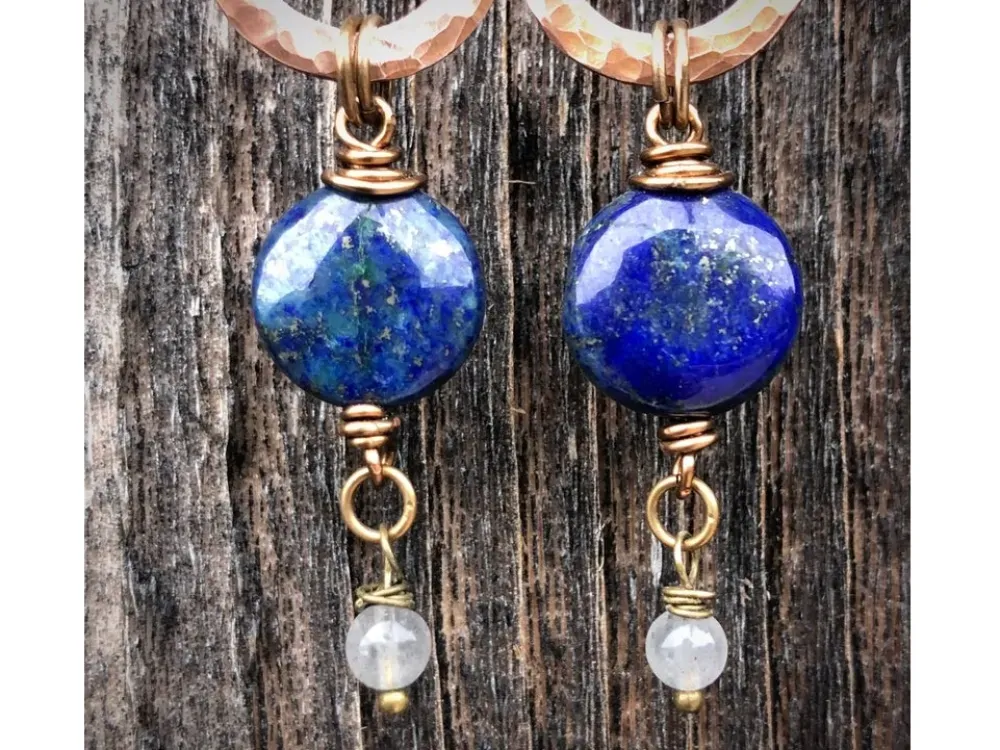 Copper Wide Hoop Earrings With Blue Chrysocolla And Labradorite. - 2