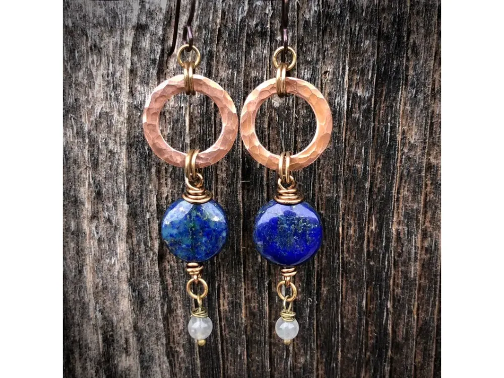 Copper Wide Hoop Earrings With Blue Chrysocolla And Labradorite. - 4
