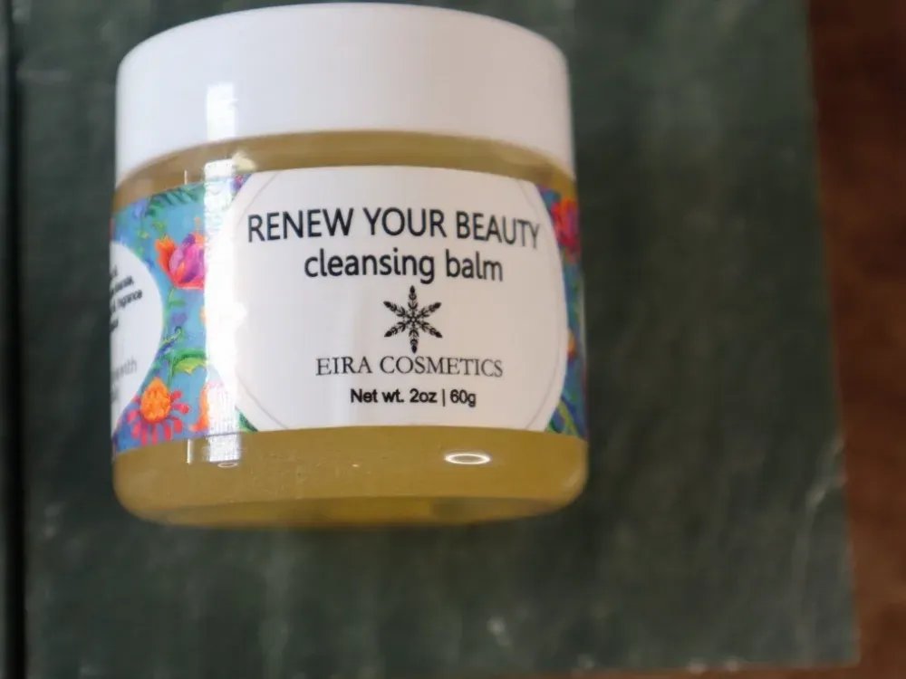 Renew Your Beauty Gel to Milk Face Cleanser - 3