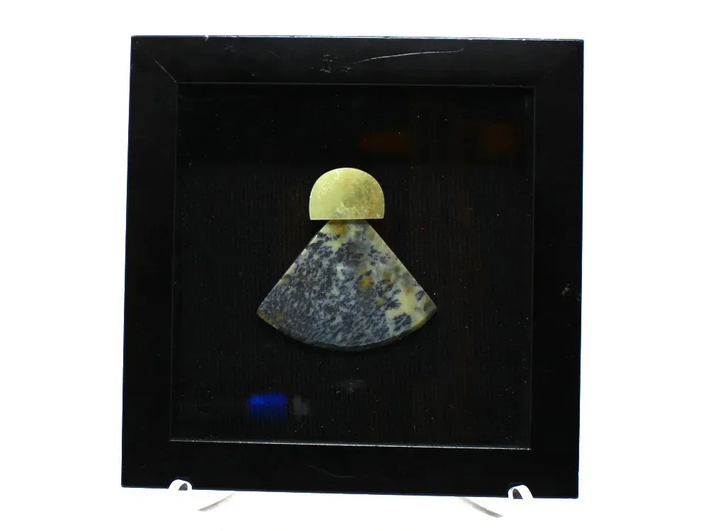 Framed Stone Ulu - 2