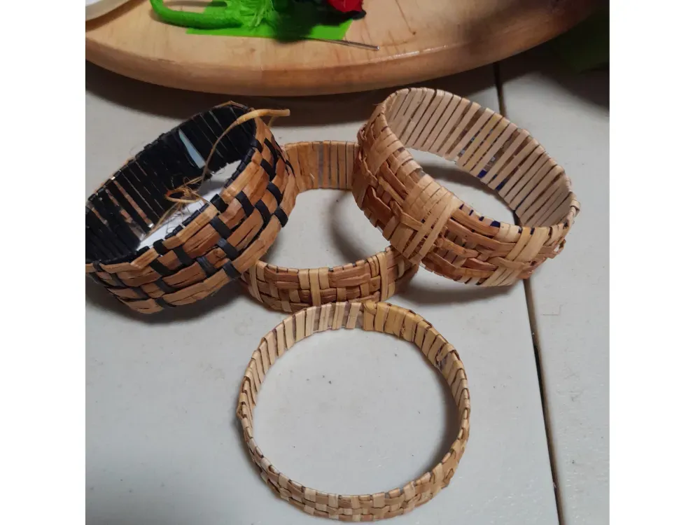 Woven Cedar Bark Bracelet - Thin - 5