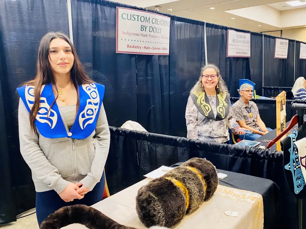 Sea Otter Fur and Seal Skin Neckroll Pillow - 3