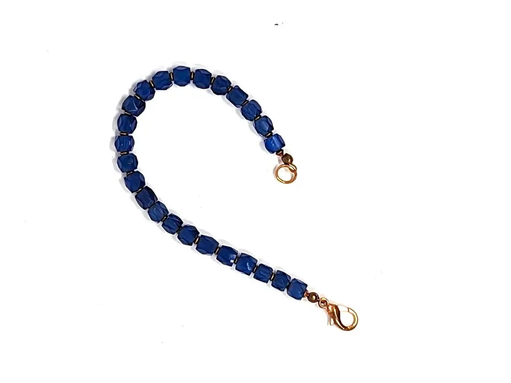 Blue Trade Bead Bracelet With Lobster Claw Clasp - 2