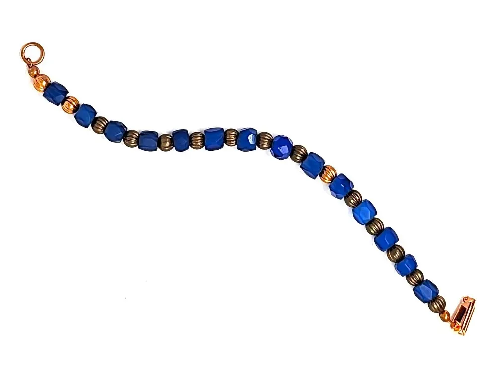 Blue Trade Bead Bracelet With Rectangular Clasp - 2