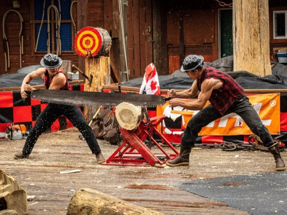 Great Alaskan Lumberjack Show - 1