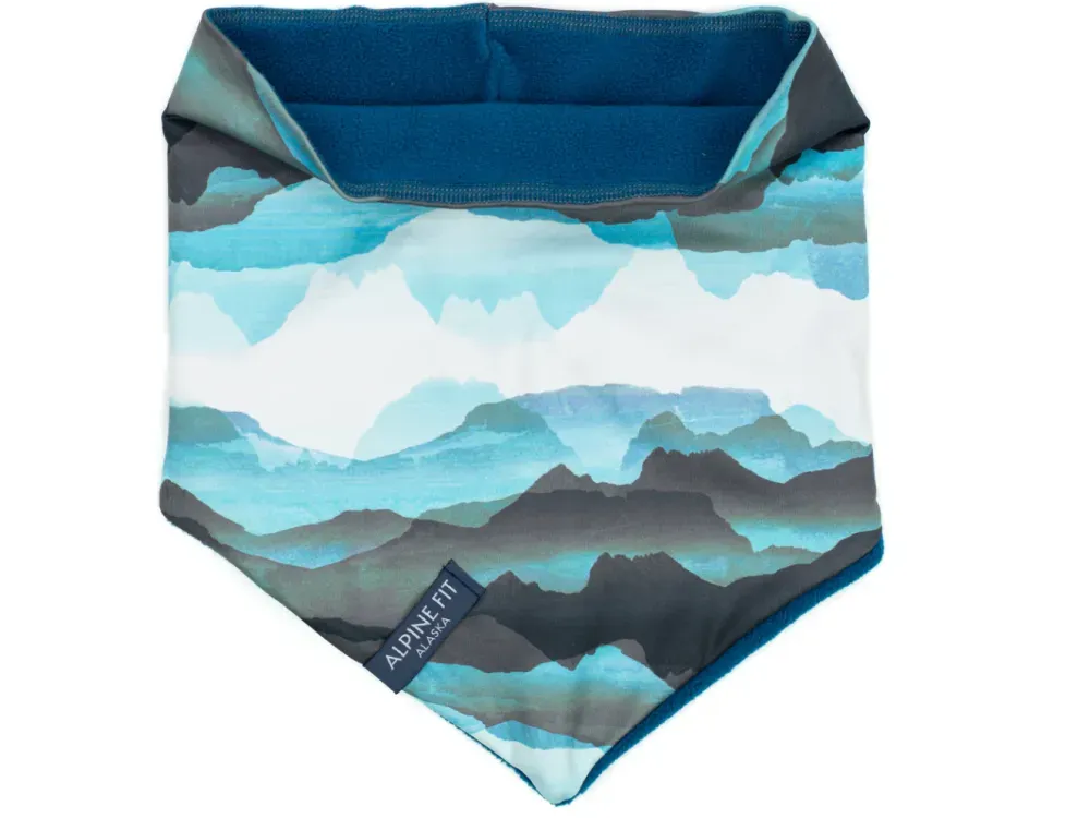 Made in Alaska Mountain V Fleece Neck Warmer - Sea to Sky - 3