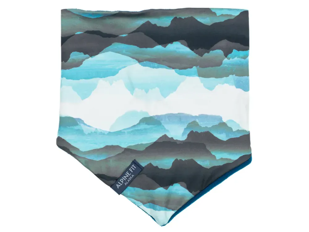 Made in Alaska Mountain V Fleece Neck Warmer - 3