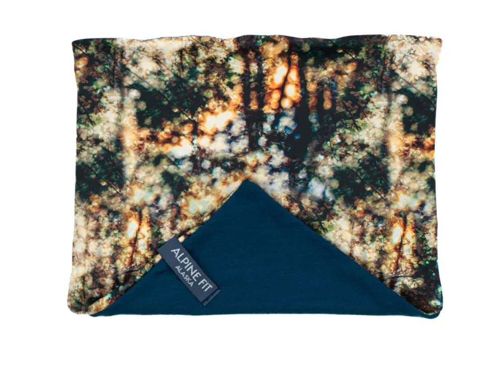 Made in Alaska Mountain V Merino Wool Neck Warmer - Tree Light - 4