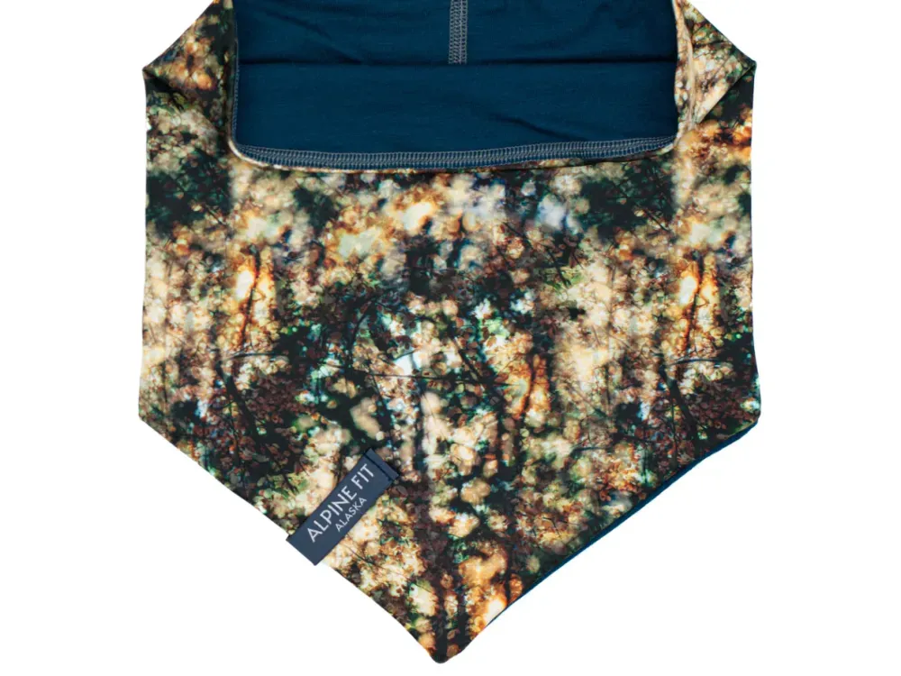 Made in Alaska Mountain V Merino Wool Neck Warmer - Tree Light - 2