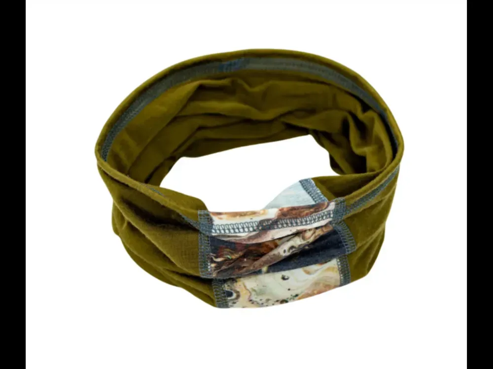 Made in Alaska Geo Merino Wool Neck Gaiter - 5