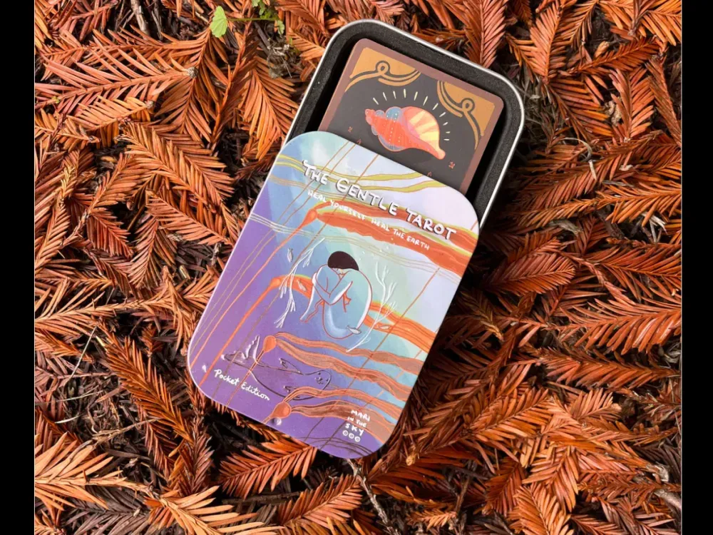 The Gentle Tarot Pocket Deck - 3