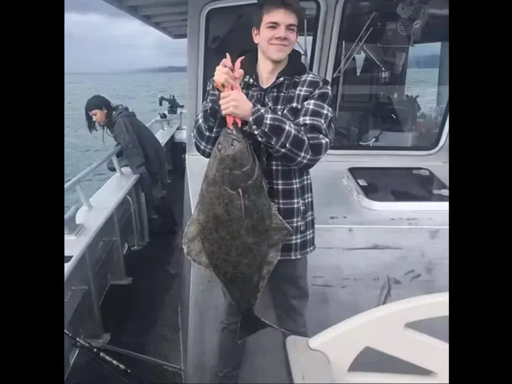 Salmon & Halibut Fishing Charter - 4