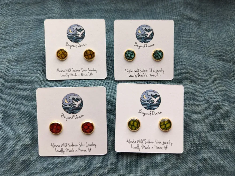 Salmon Studs - Small - 4