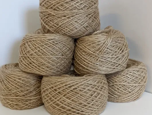 80% Qiviut, 20% Silk Bleached Lace yarn