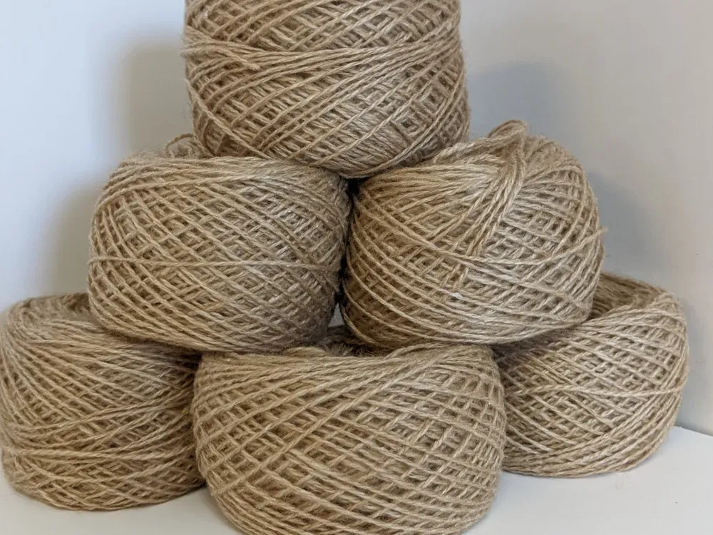 80% Qiviut, 20% Silk Bleached Lace yarn