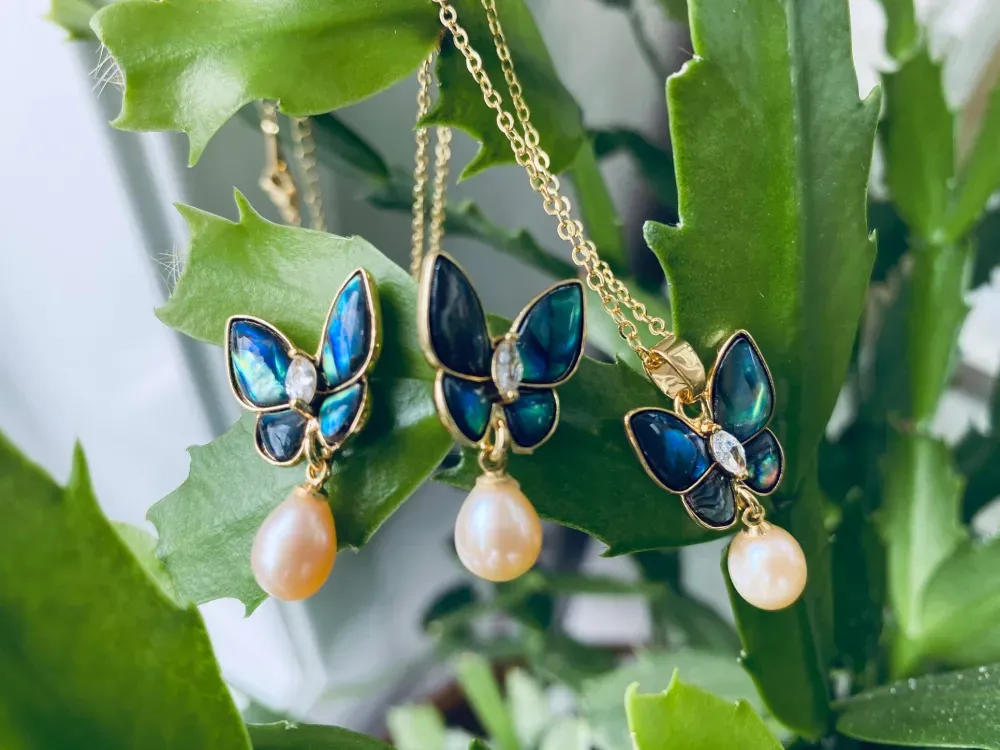Butterfly Earrings and Necklace Set   - 1