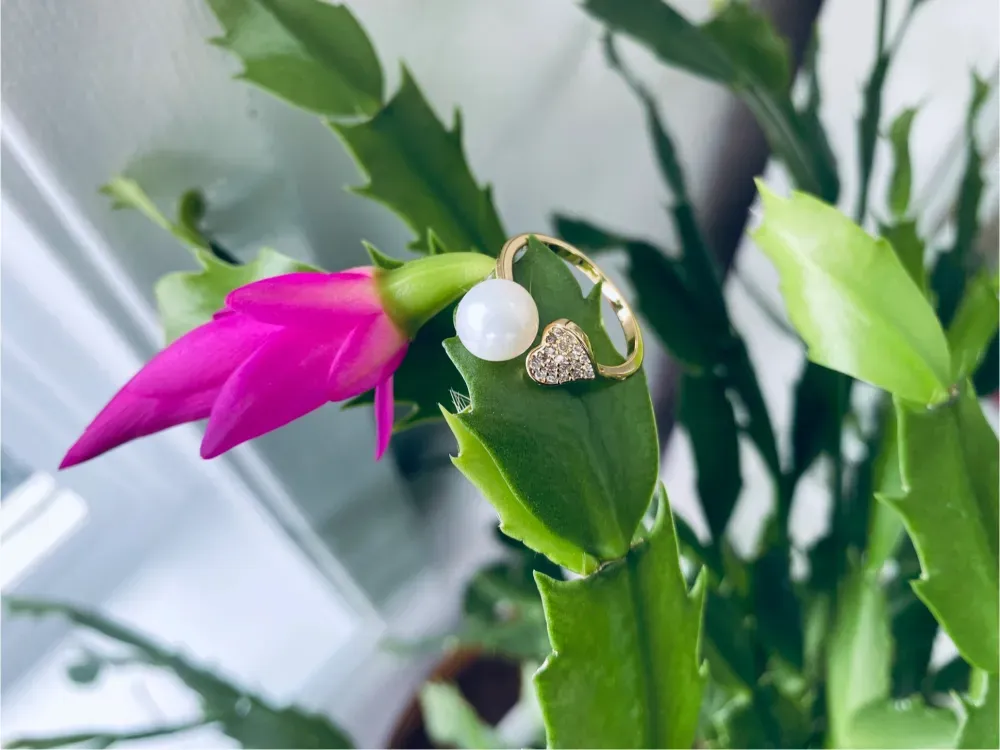 Heart Ring With A Freshwater Pearl  - 2