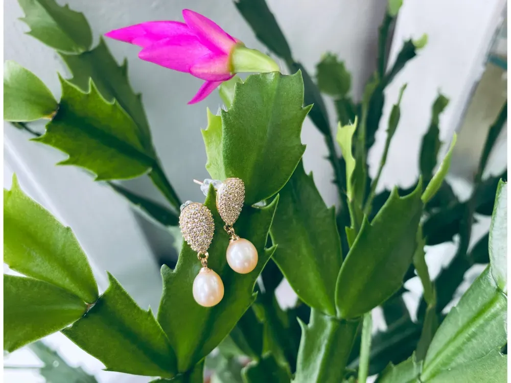 Pearl Freshwater Earrings - 1