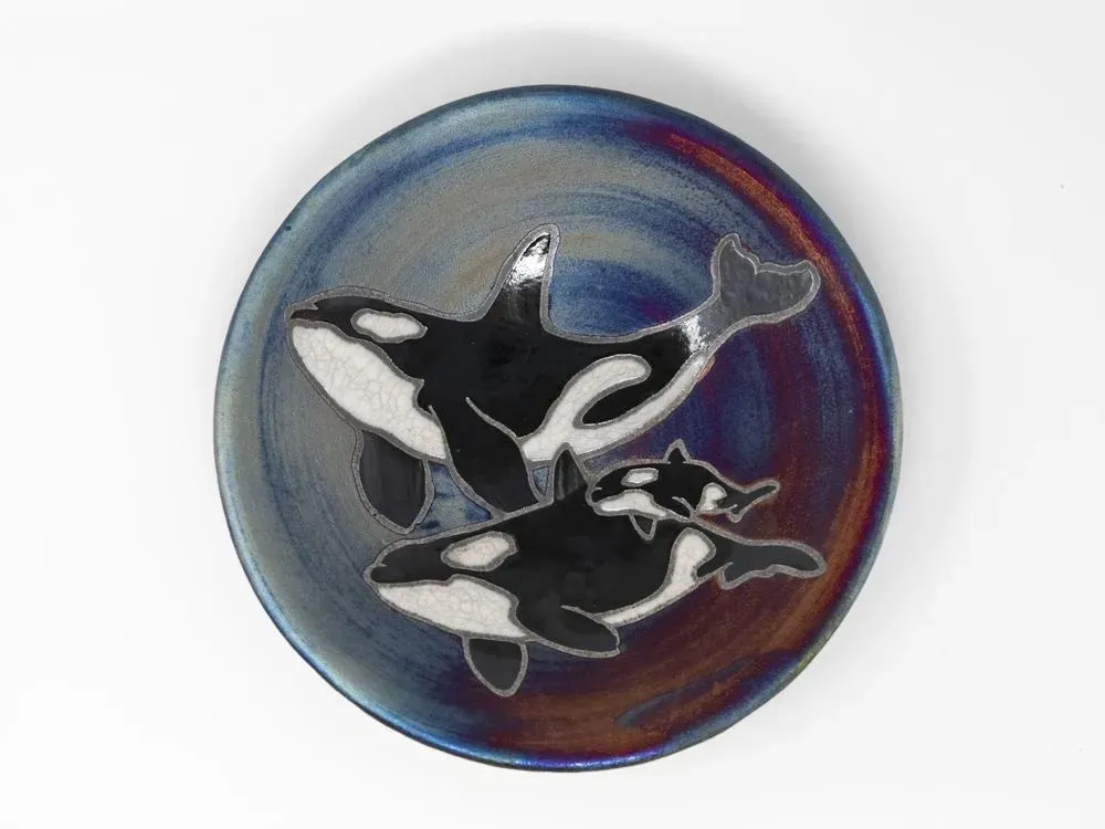 Raku Silhouette plate – 9” large - 2