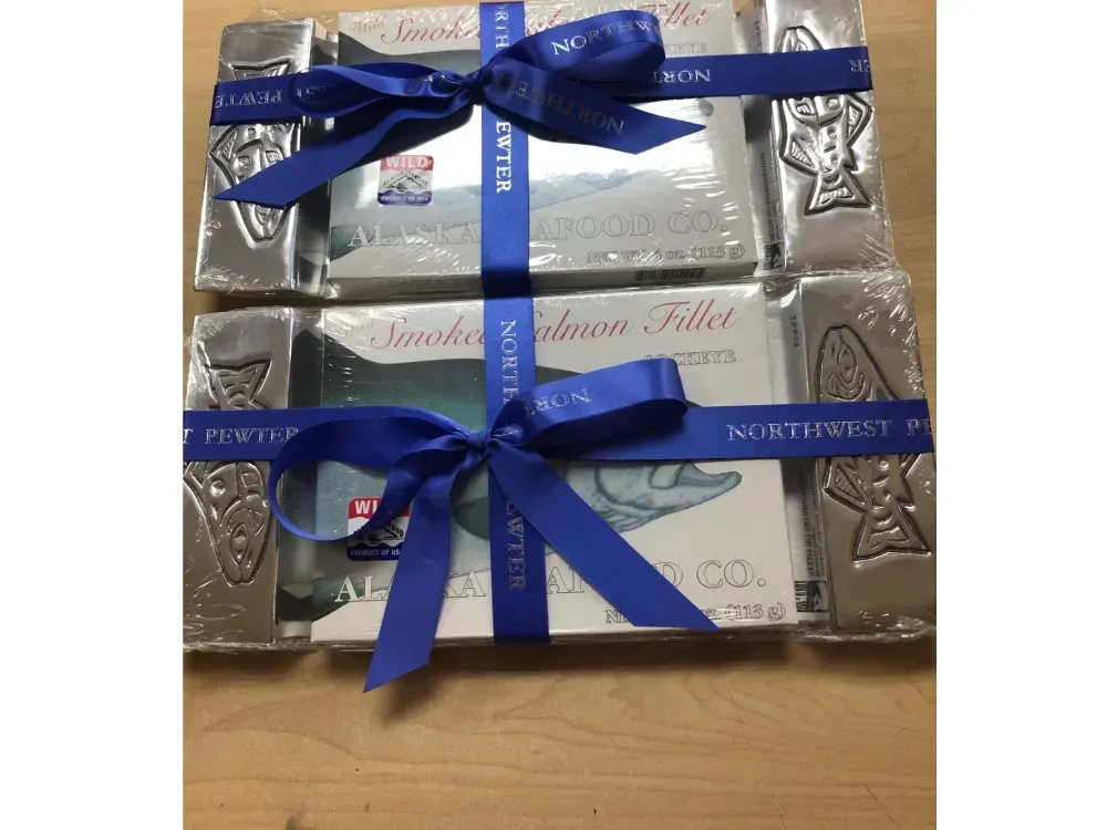 Salmon Cheese Tray With Smoked Salmon Gift Box - 2