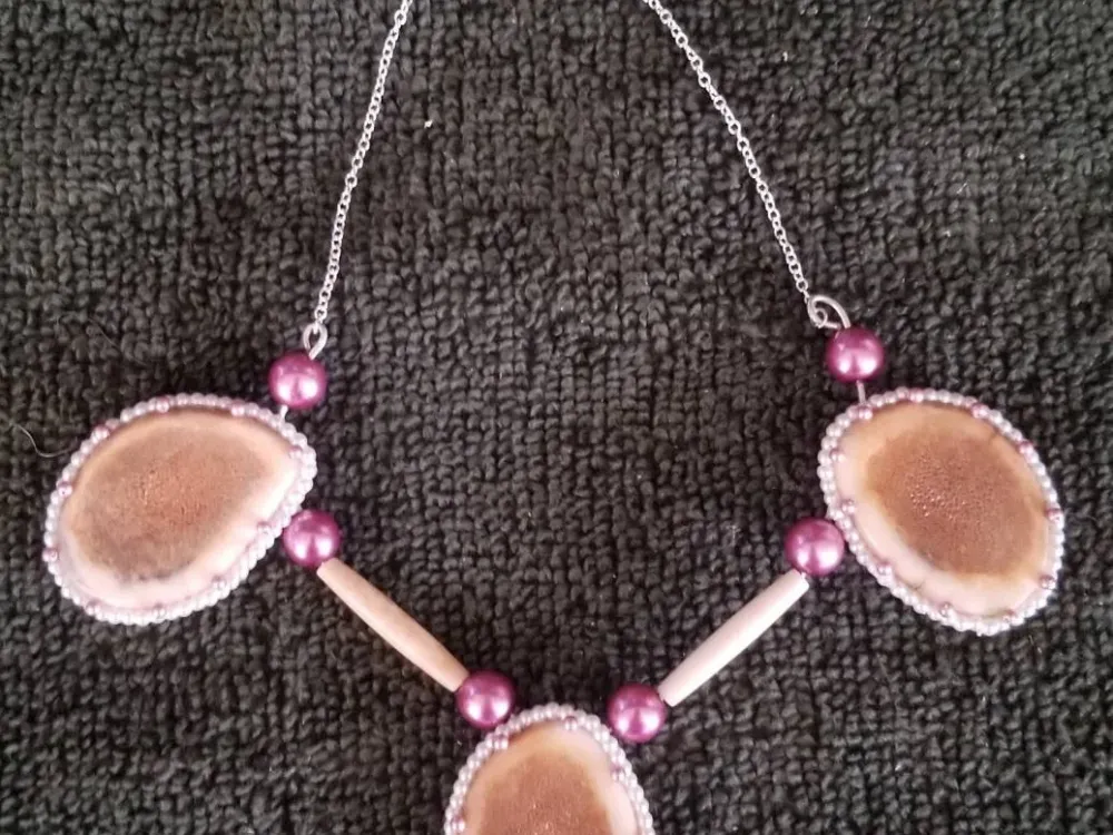 Antler Slice and Pearl Beaded Necklace - 3