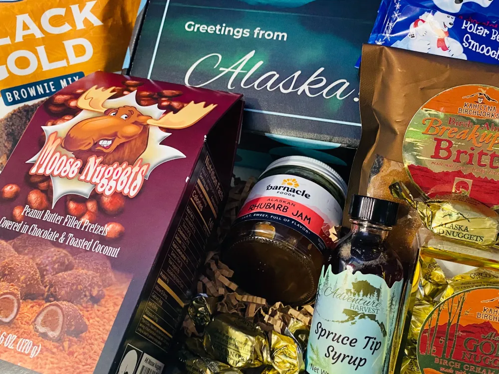 Sweet On Alaska Gift Box - 2