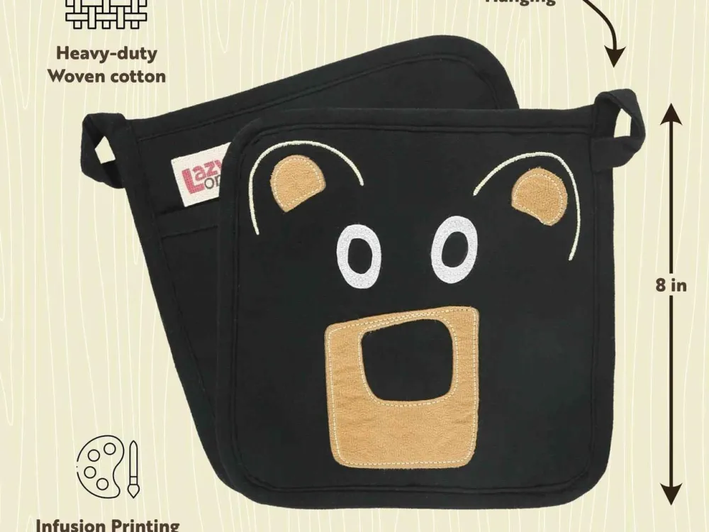 Black Bear Pot Holder/Hot pad and Oven Mitt Combo Pack - 2